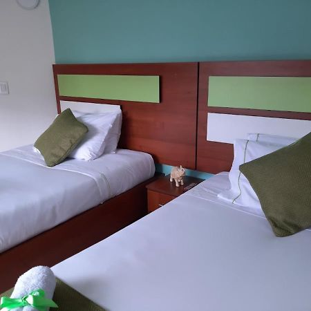 Hotel Victoria 26 Богота Екстериор снимка