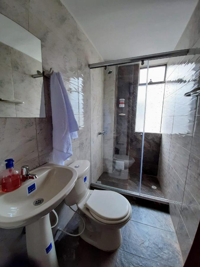 Hotel Victoria 26 Богота Екстериор снимка
