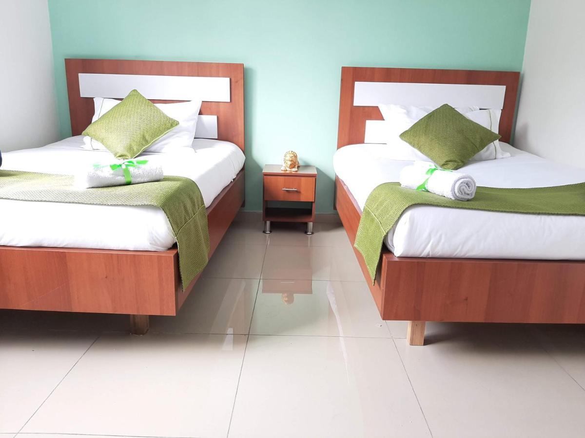 Hotel Victoria 26 Богота Екстериор снимка