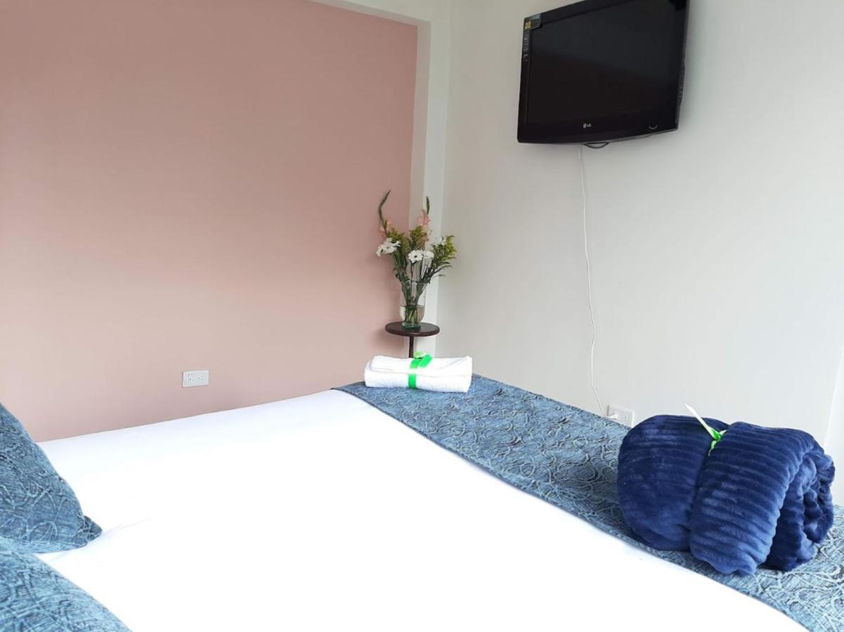 Hotel Victoria 26 Богота Екстериор снимка