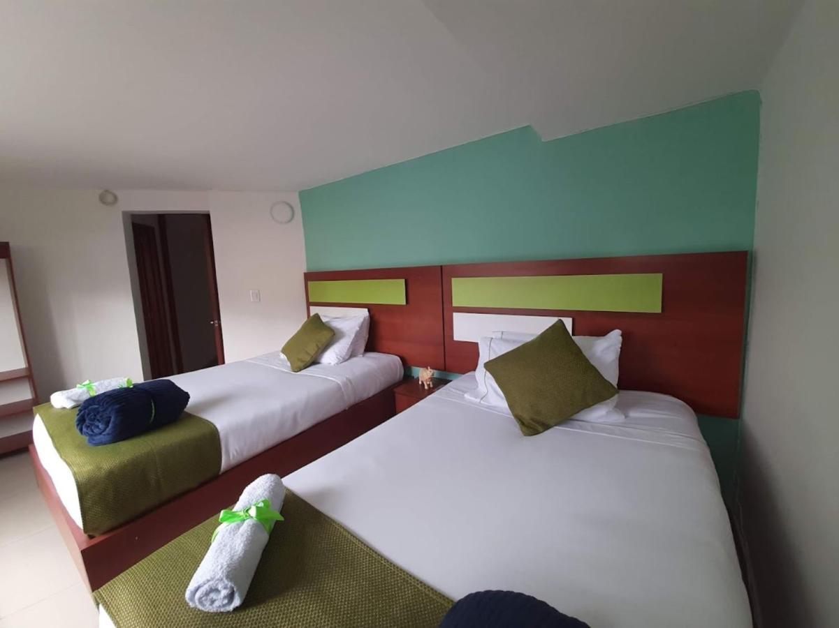 Hotel Victoria 26 Богота Екстериор снимка