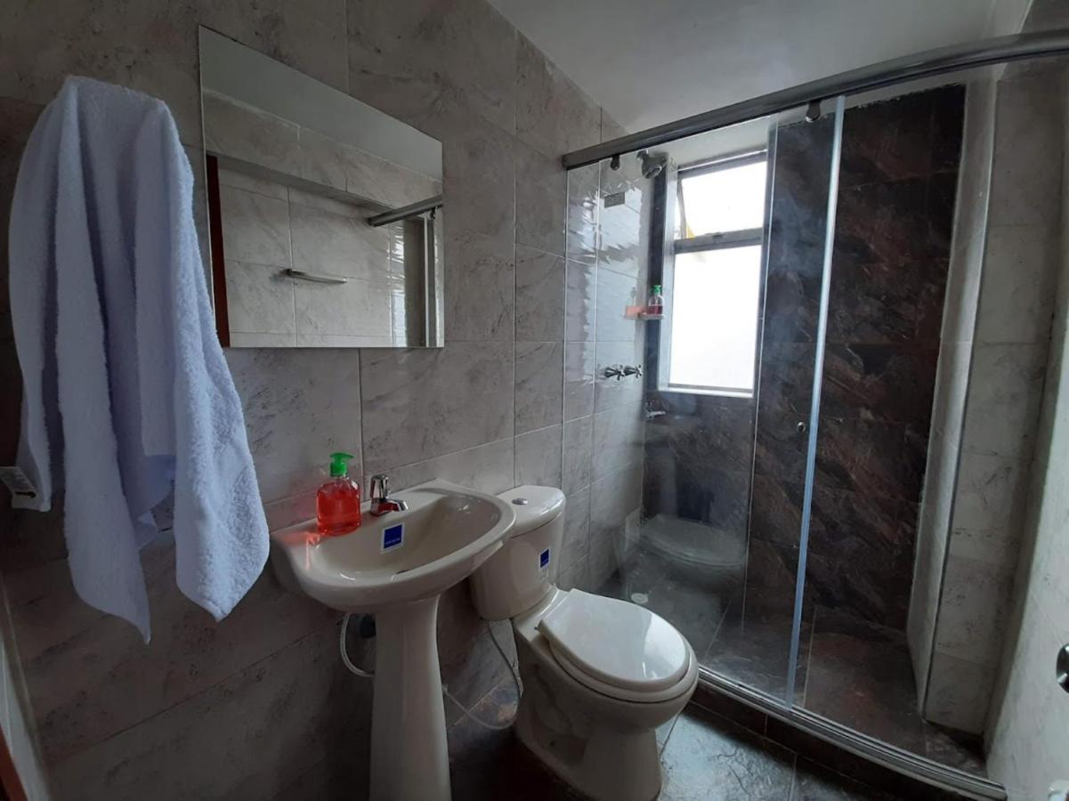 Hotel Victoria 26 Богота Екстериор снимка